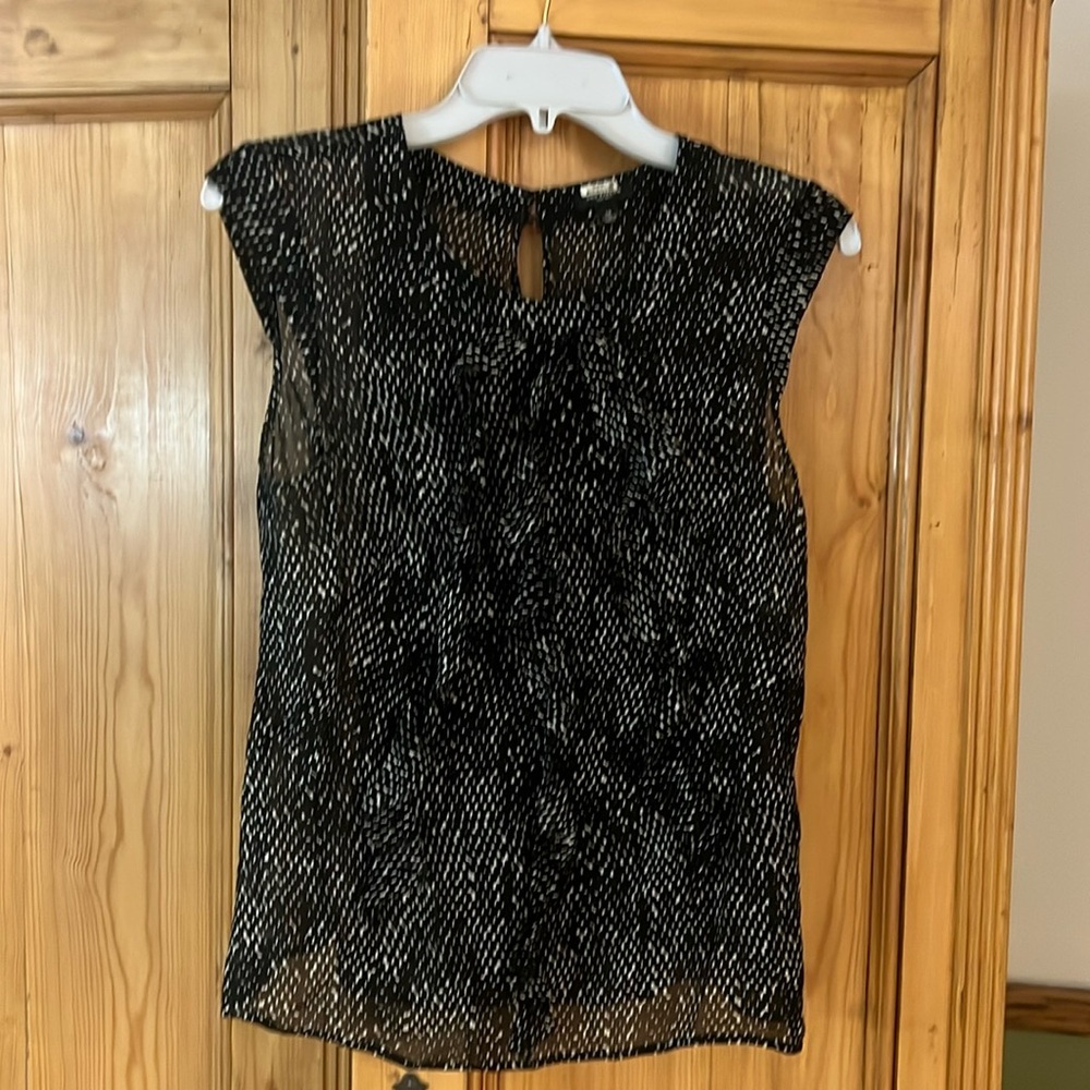Black white blouse